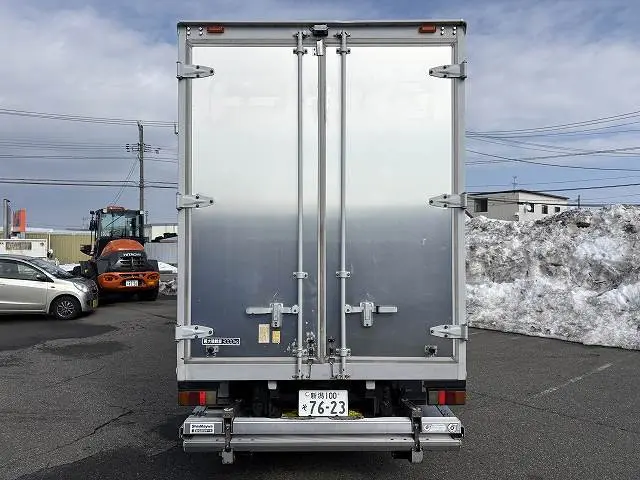 日野 デュトロ TKG-XZU695M(4WD)の写真9