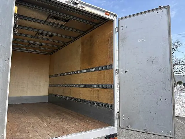 日野 デュトロ TKG-XZU695M(4WD)の写真12