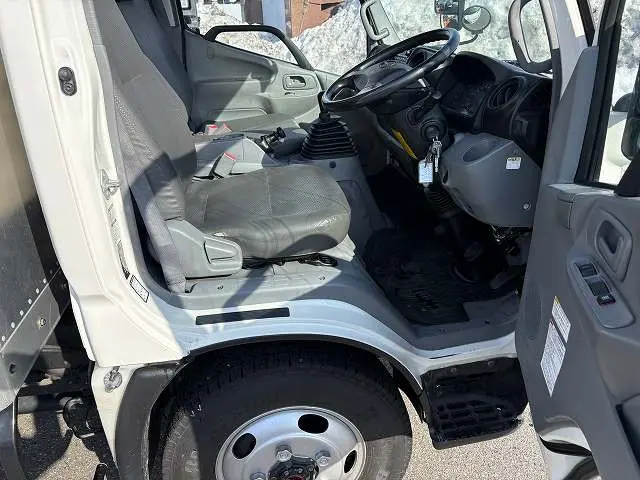 日野 デュトロ TKG-XZU695M(4WD)の写真46