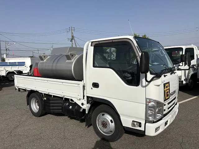 いすゞ エルフ TPG-NKS85A(4WD)の写真2
