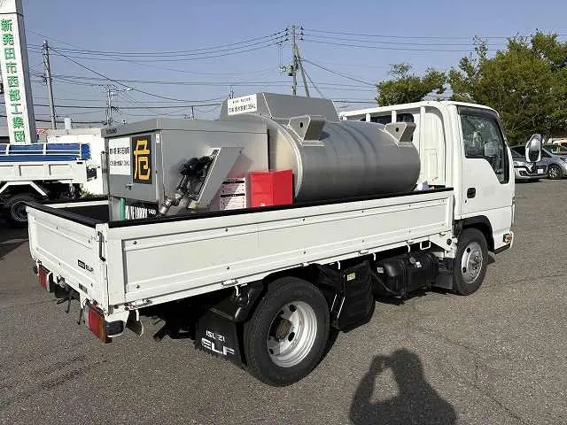いすゞ エルフ TPG-NKS85A(4WD)の写真3