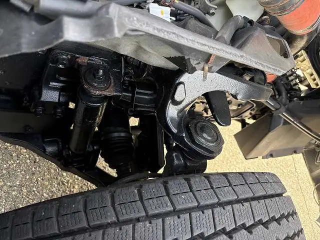 いすゞ エルフ TPG-NKS85A(4WD)の写真42