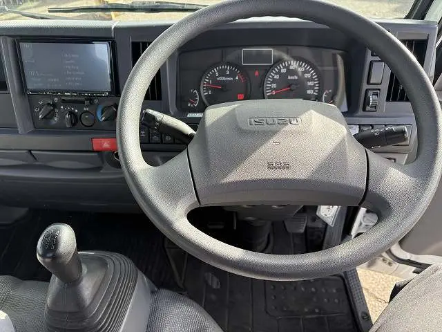 いすゞ エルフ TPG-NKS85A(4WD)の写真46