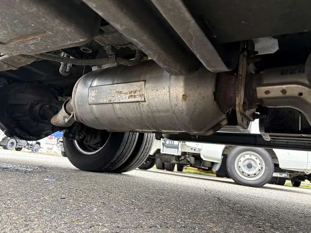 いすゞ エルフ 2PG-NPS88AR(4WD)の写真20