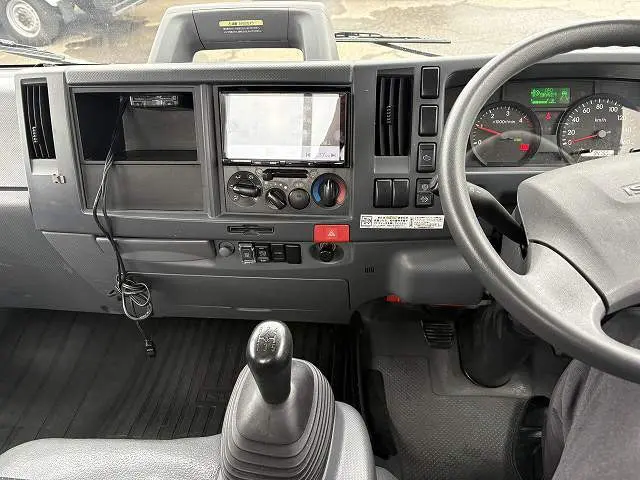 いすゞ エルフ 2PG-NPS88AR(4WD)の写真47
