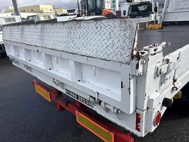 いすゞ エルフ PA-NPR81Nの写真17