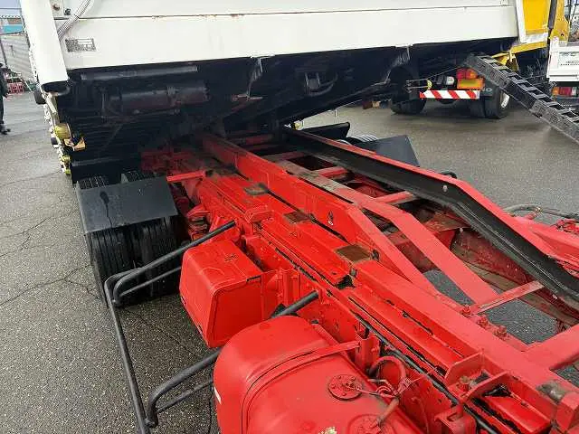 いすゞ エルフ PA-NPR81Nの写真21