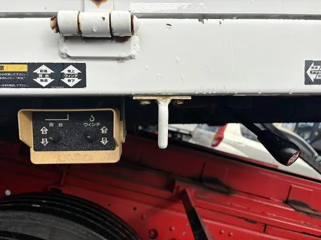 いすゞ エルフ PA-NPR81Nの写真22