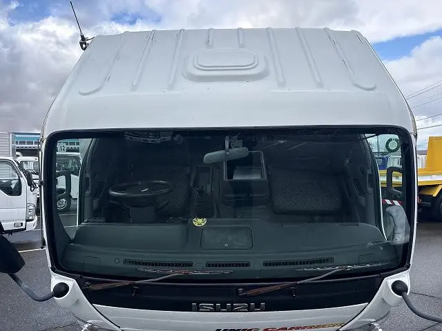 いすゞ エルフ PA-NPR81Nの写真39