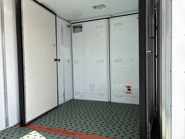 三菱 キャンター 2RG-FDA20(4WD)の写真16