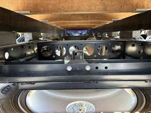 いすゞ エルフ TRG-NKR85ARの写真26