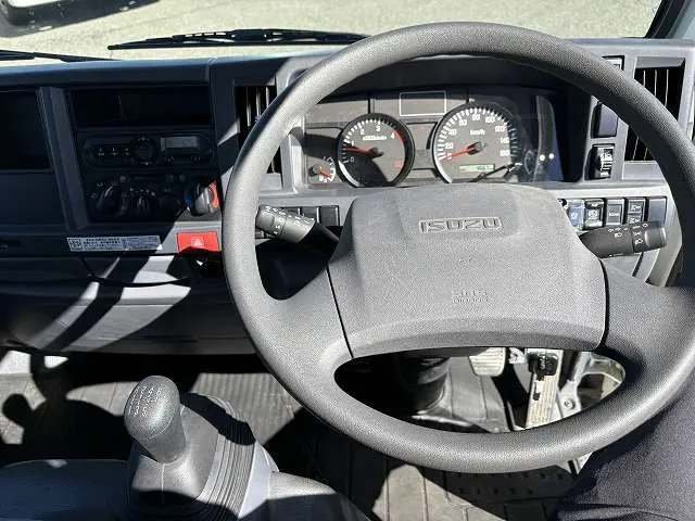 いすゞ エルフ TRG-NKR85ARの写真47