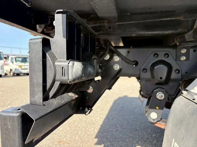 いすゞ エルフ 2RG-NJR88ADの写真13