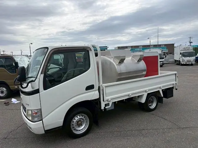 トヨタ ダイナ GE-RZY220の写真1