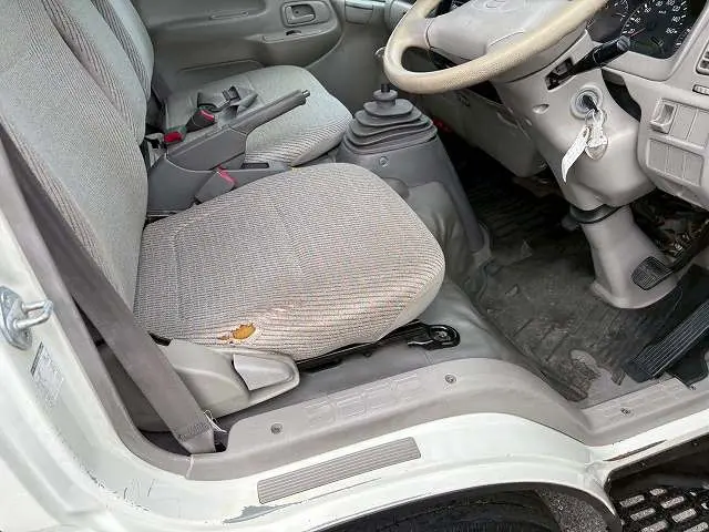 トヨタ ダイナ GE-RZY220の写真37