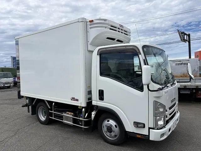 いすゞ エルフ 2RG-NLS88AN(4WD)の写真2