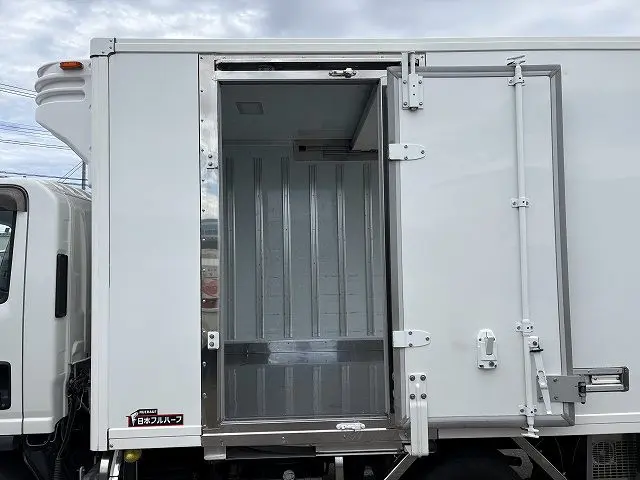 いすゞ エルフ 2RG-NLS88AN(4WD)の写真7