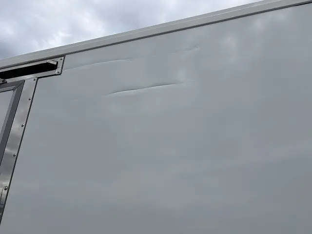 いすゞ エルフ 2RG-NLS88AN(4WD)の写真13