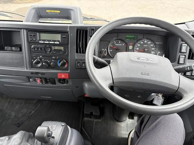 いすゞ エルフ 2RG-NLS88AN(4WD)の写真45