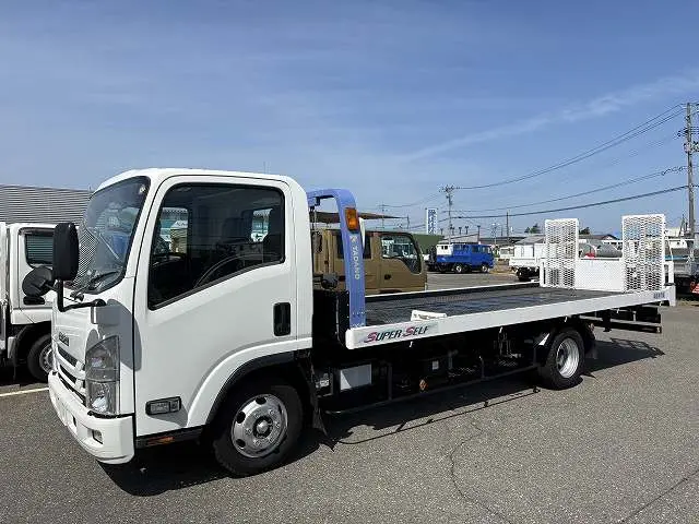 いすゞ エルフ TRG-NPR85ANの写真1