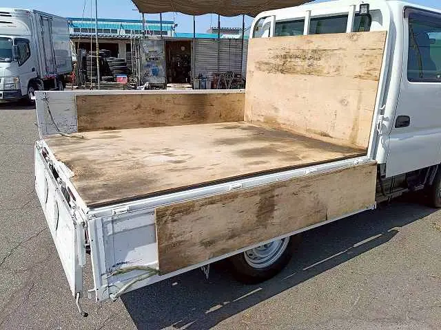 トヨタ ダイナ LDF-KDY281(4WD)の写真12