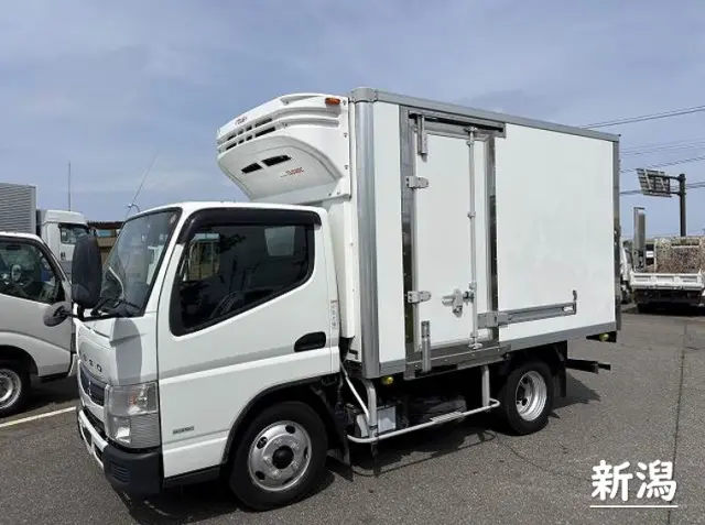 三菱 キャンター 2PG-FBAV0の写真1