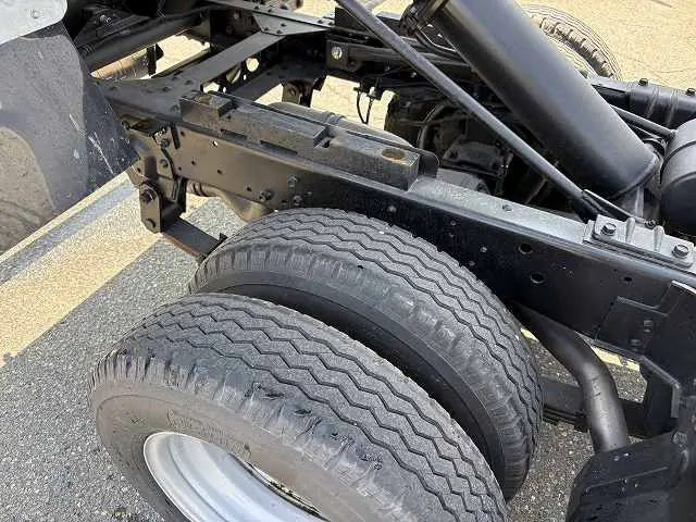 いすゞ エルフ 2PG-NKS88AD(4WD)の写真19