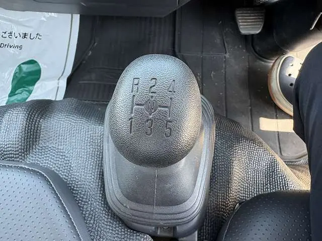 いすゞ エルフ 2PG-NKS88AD(4WD)の写真43