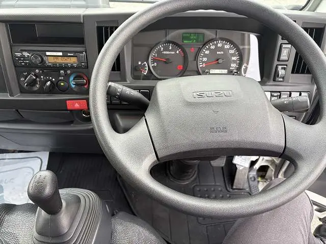 いすゞ エルフ 2PG-NKS88AD(4WD)の写真44