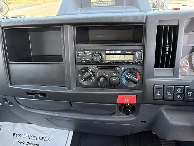 いすゞ エルフ 2PG-NKS88AD(4WD)の写真45