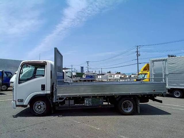 いすゞ エルフ TPG-NPR85ARの写真5