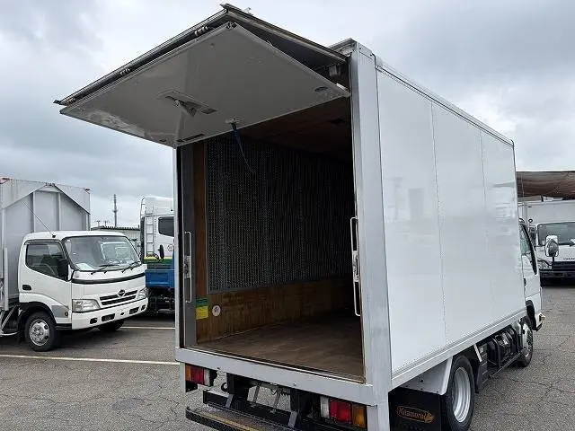 いすゞ エルフ TRG-NHS85AN(4WD)の写真11