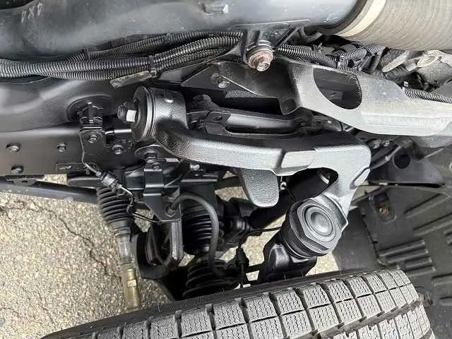 いすゞ エルフ TRG-NHS85AN(4WD)の写真34