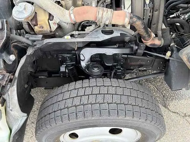 いすゞ エルフ TRG-NHS85AN(4WD)の写真35
