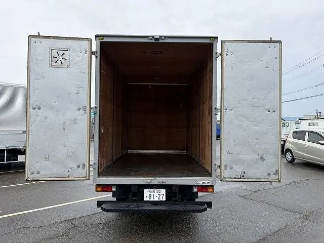 三菱 キャンター TPG-FGA20(4WD)の写真10