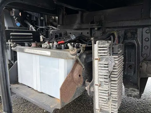 三菱 キャンター TPG-FGA20(4WD)の写真18