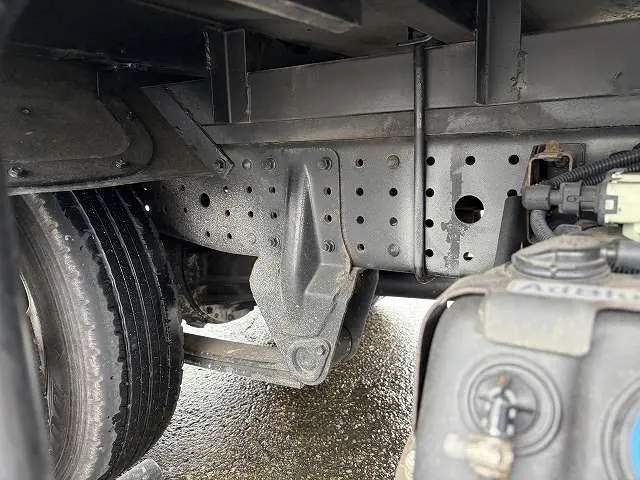 三菱 キャンター TPG-FGA20(4WD)の写真22