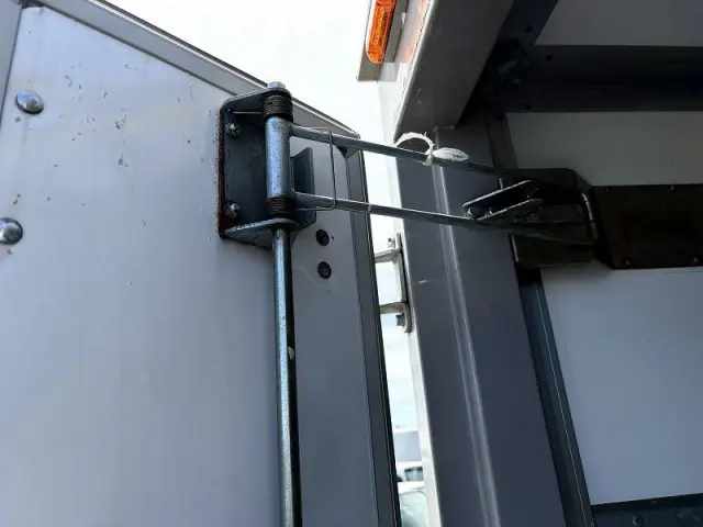 トヨタ ダイナ LDF-KDY281(4WD)の写真13