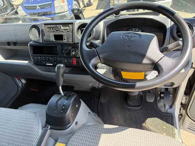トヨタ ダイナ LDF-KDY281(4WD)の写真47