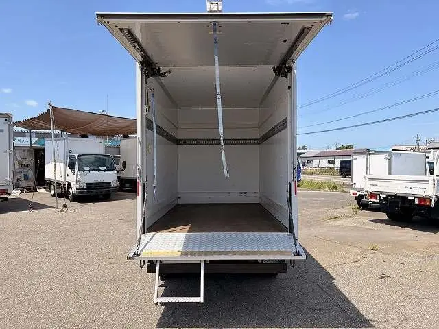 いすゞ エルフ TPG-NHS85AN(4WD)の写真9