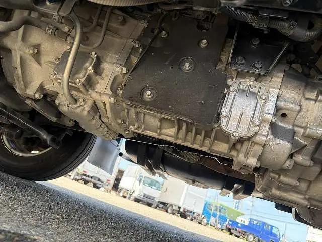 いすゞ エルフ TPG-NHS85AN(4WD)の写真23