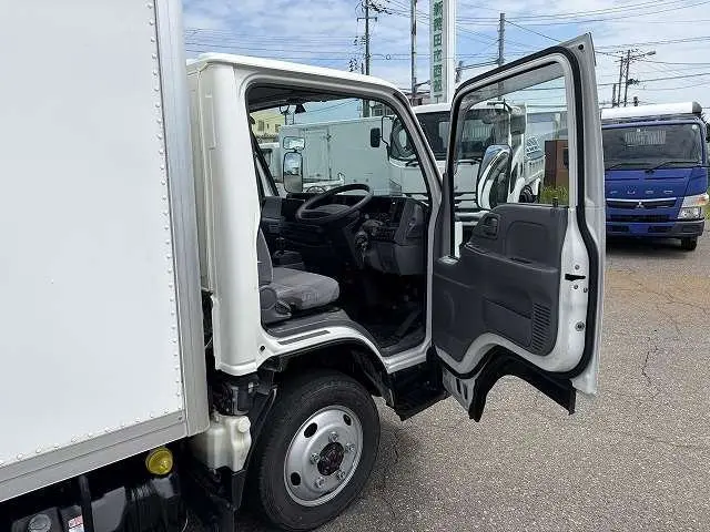いすゞ エルフ TPG-NHS85AN(4WD)の写真50