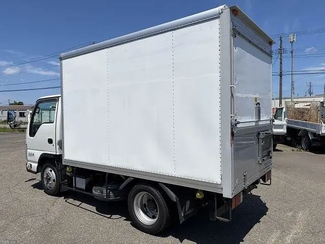 いすゞ エルフ TKG-NHS85AN(4WD)の写真4