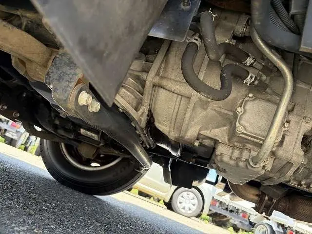 いすゞ エルフ TKG-NHS85AN(4WD)の写真27