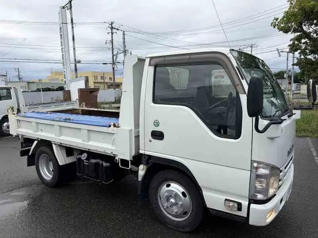 いすゞ エルフ TPG-NJR85ADの写真2