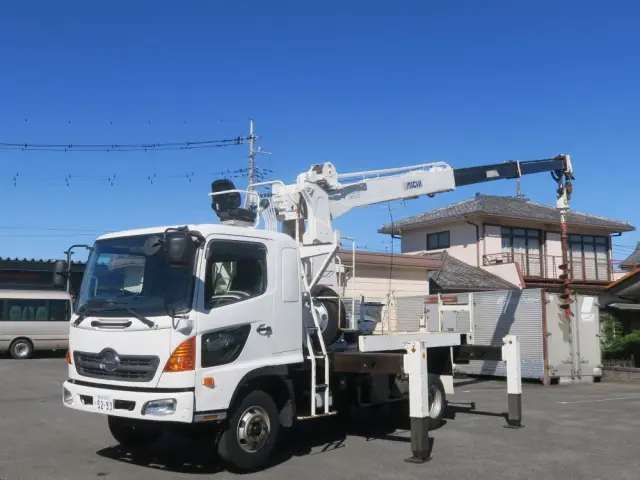日野 レンジャー BDG-FD7JGWAの写真1