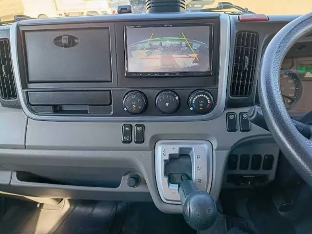 三菱 キャンター 2RG-FGA20(4WD)の写真45