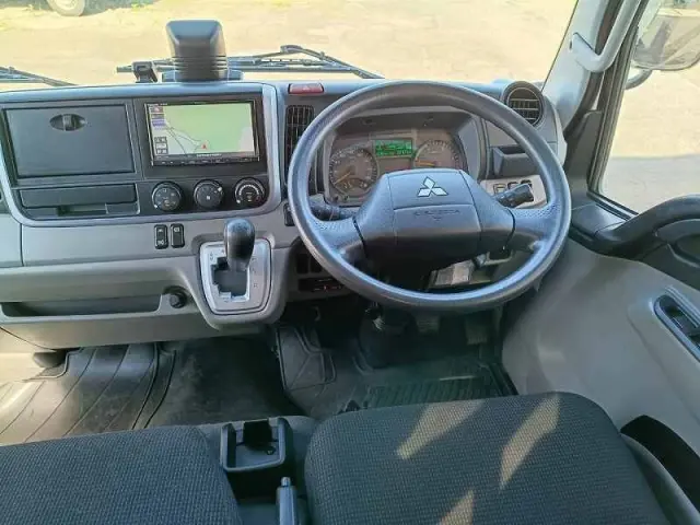 三菱 キャンター 2RG-FGA20(4WD)の写真46