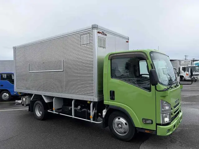いすゞ エルフ TRG-NMR85ANの写真2