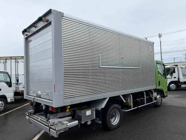 いすゞ エルフ TRG-NMR85ANの写真3